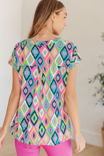 Load image into Gallery viewer, Lizzy Cap Sleeve Top in Lavender Ikat
