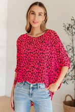 Load image into Gallery viewer, Essential Blouse in Hot Pink Leopard
